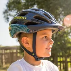 GIRO HALE MIPS YOUTH BIKE HELMET -Outlet sportwheels Store image 7362