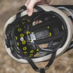 SPECIALIZED TACTIC 4 HELMET - BLACK LRG 5 SPECIALIZED TACTIC 4 HELMET - BLACK LRG -Outlet sportwheels Store image 7559