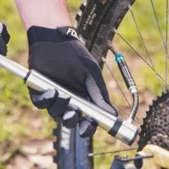 CRANK BROTHERS KLIC HV/GAUGE PUMP -Outlet sportwheels Store image 8244