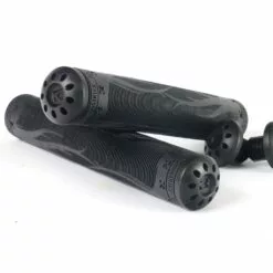 ROOT INDUSTRIES R2 GRIPS -Outlet sportwheels Store image 9779